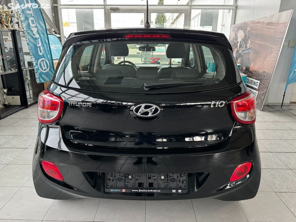 Hyundai i10, 1.0 67k 1. majitel