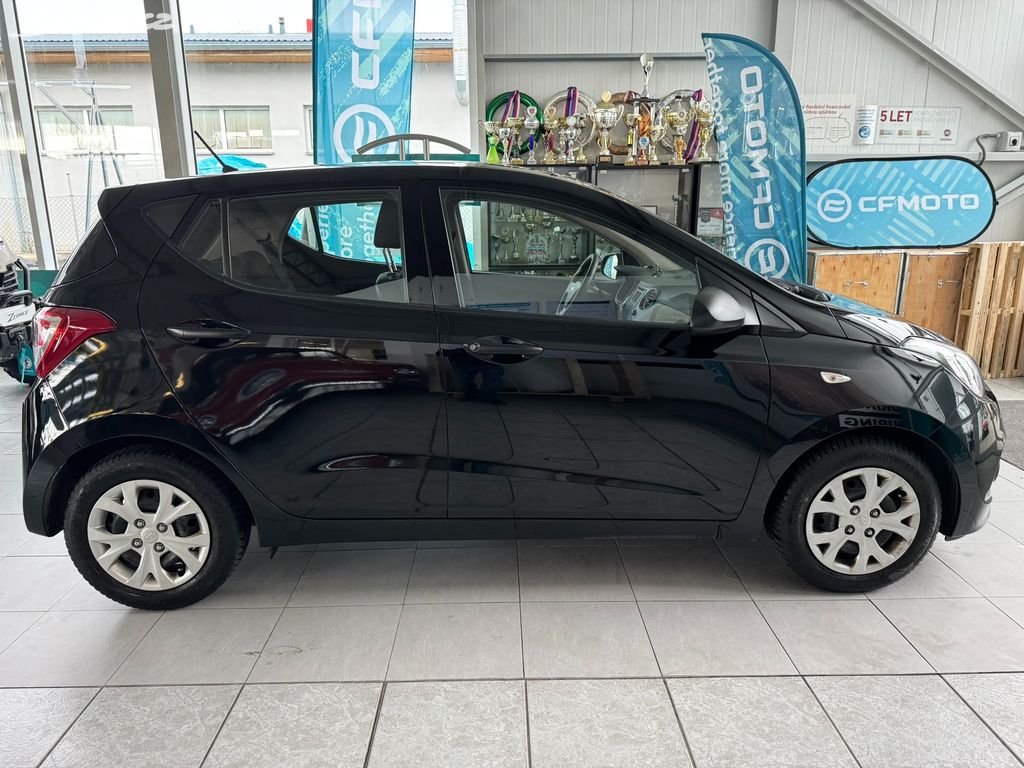 Hyundai i10, 1.0 67k 1. majitel