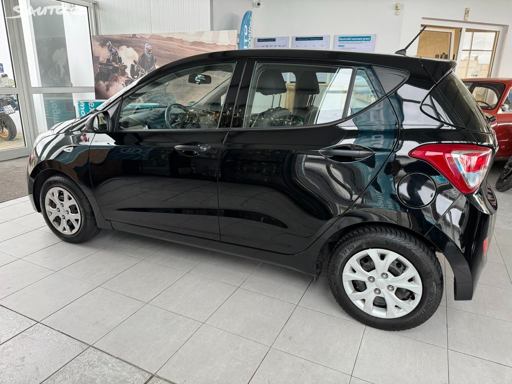 Hyundai i10, 1.0 67k 1. majitel