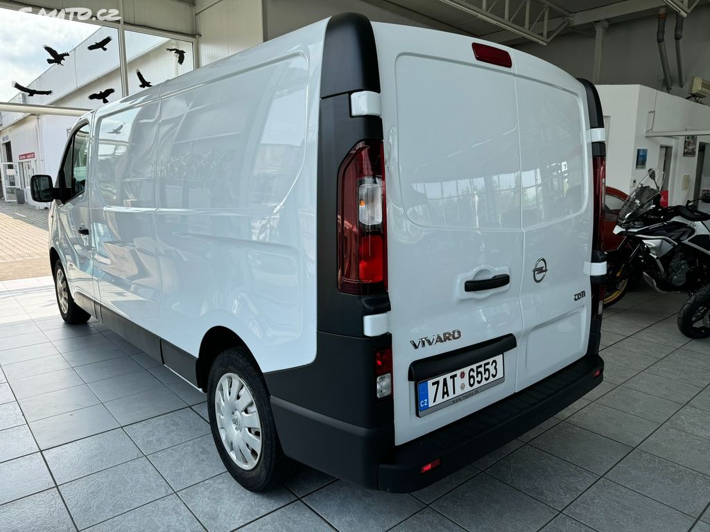 Opel Vivaro, L2H1 1.6 121k