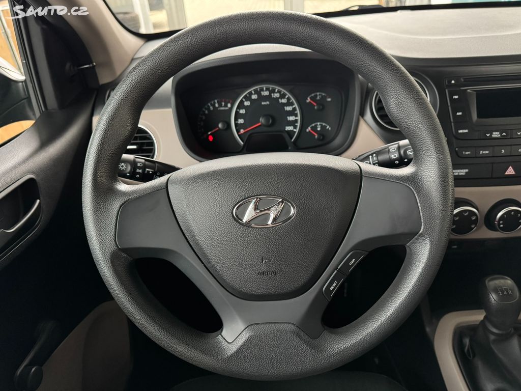 Hyundai i10, 1.0 67k 1. majitel