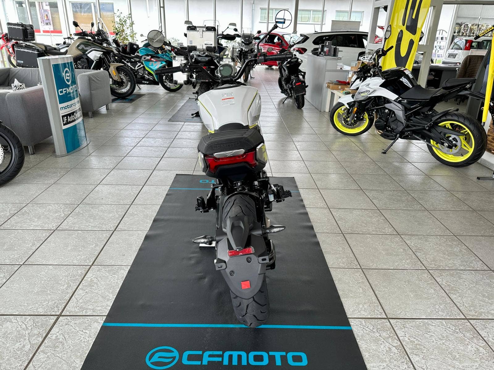 CFMOTO 300 CL-X