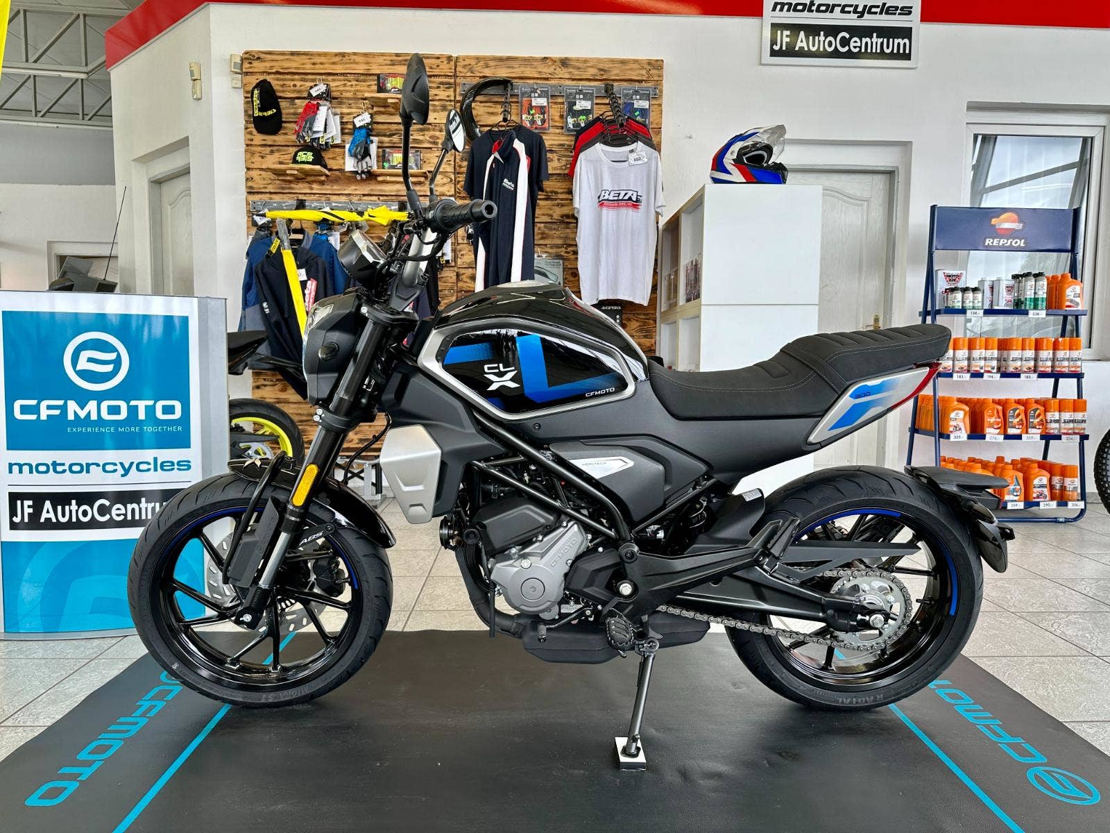 CFMOTO 300 CL-X