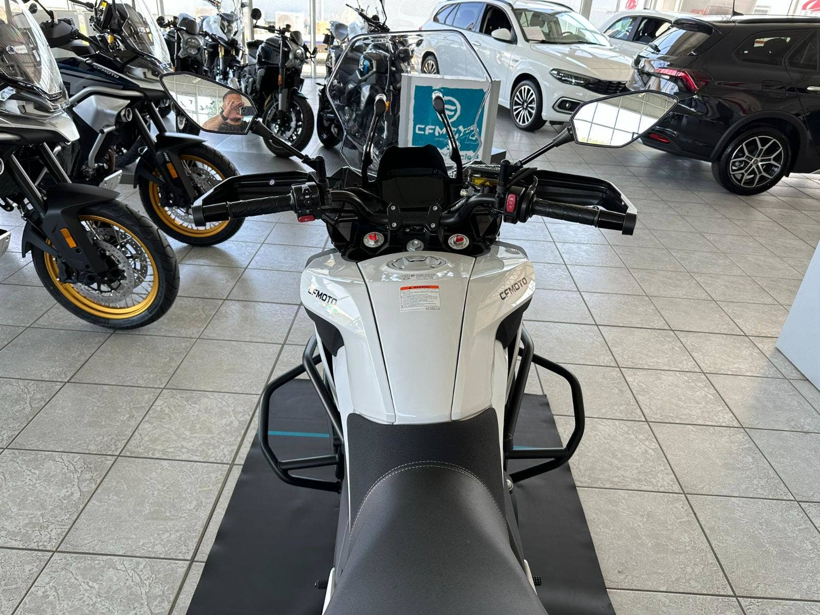 CFMOTO 700 MT Premium