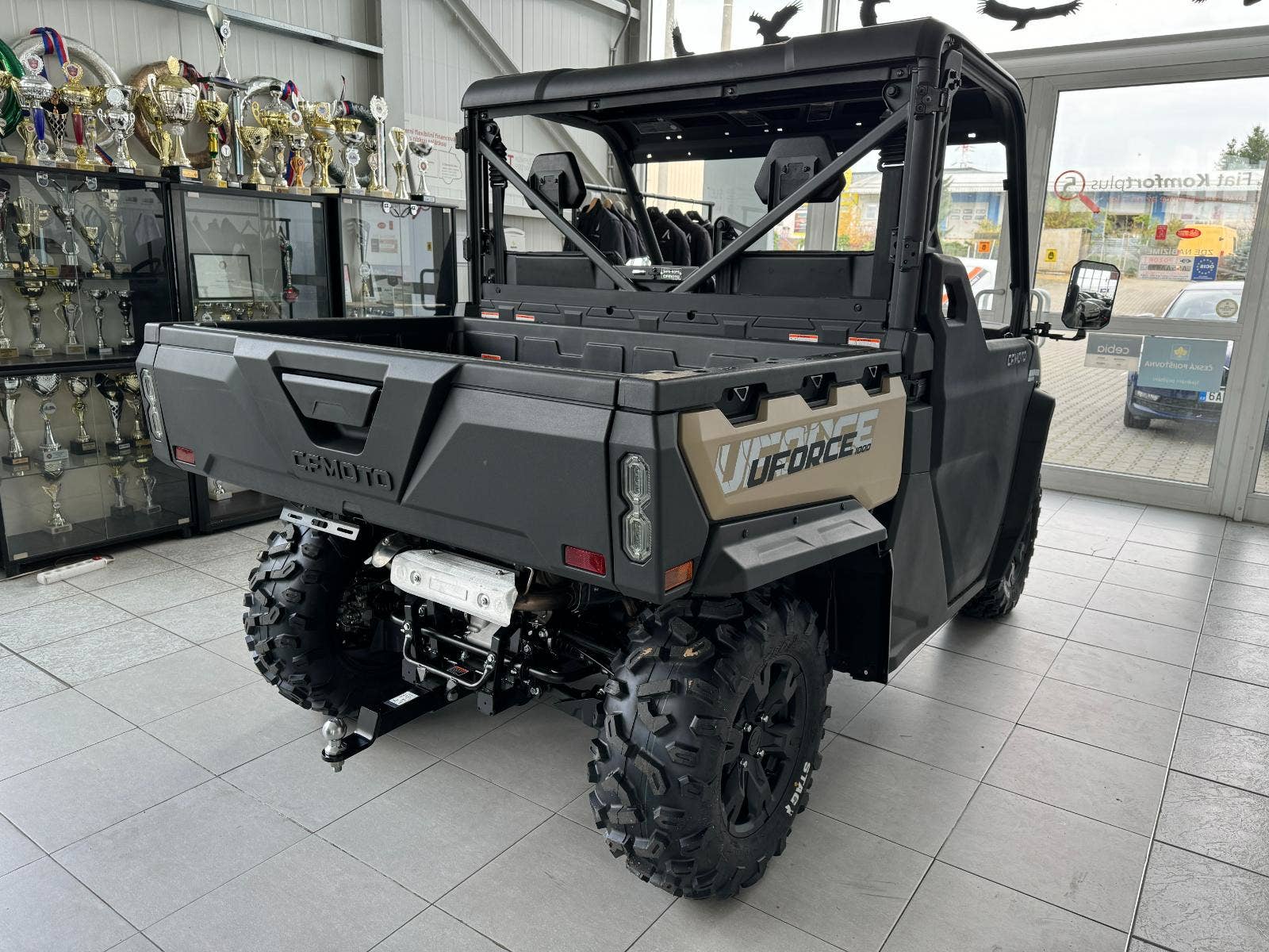 CFMOTO Gladiator UTV1000 EPS