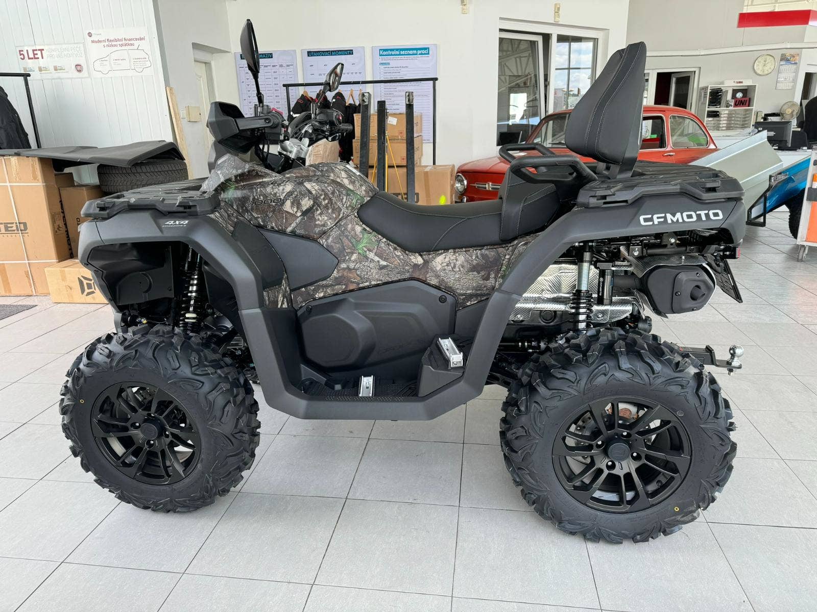 CFMOTO Gladiator X1000 V-Twin EPS