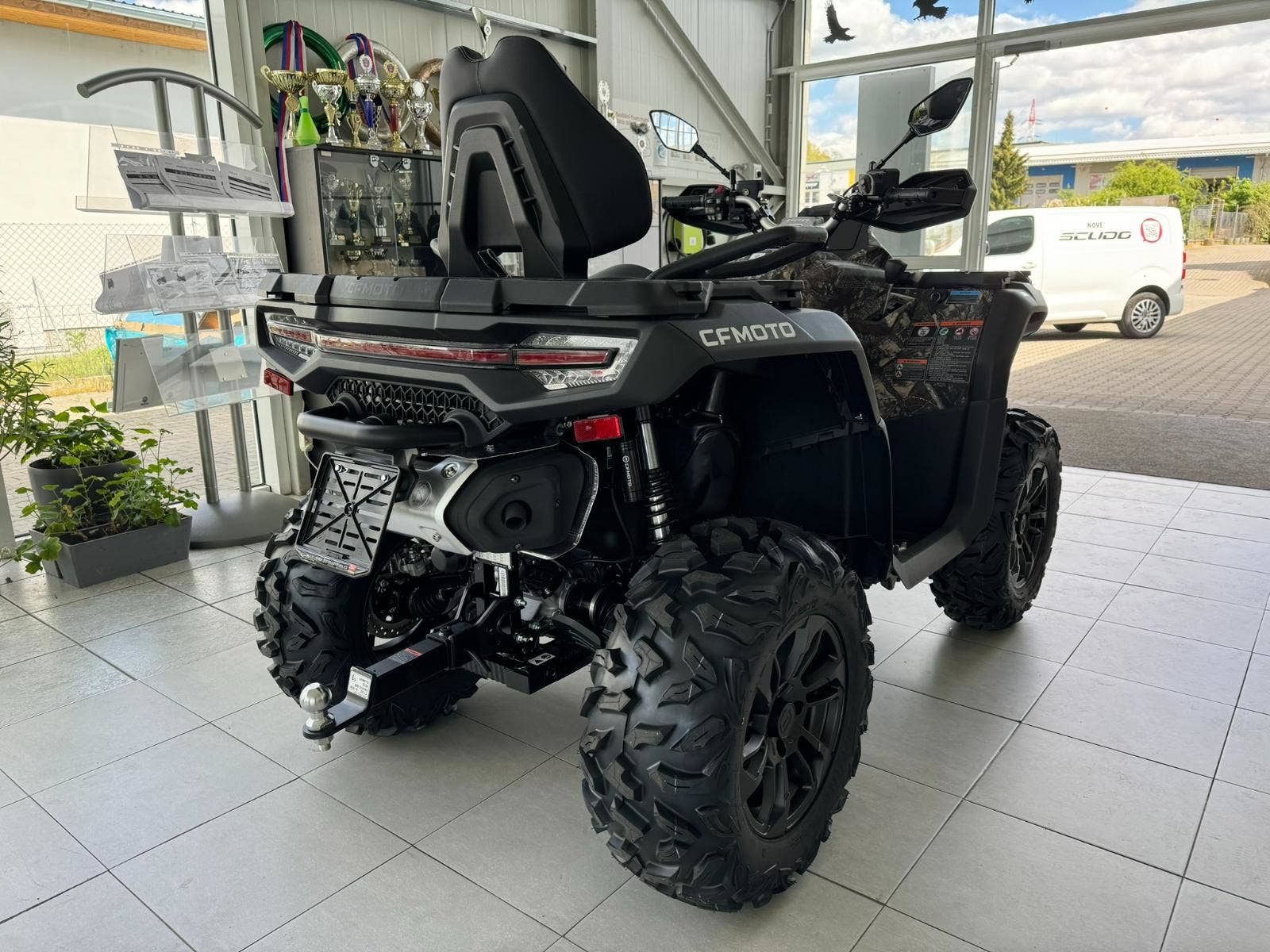 CFMOTO Gladiator X1000 V-Twin EPS