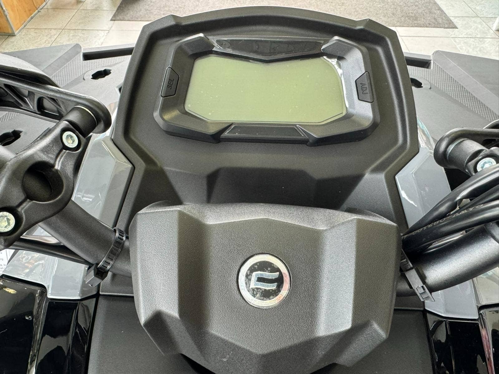 CFMOTO Gladiator X1000 V-Twin EPS