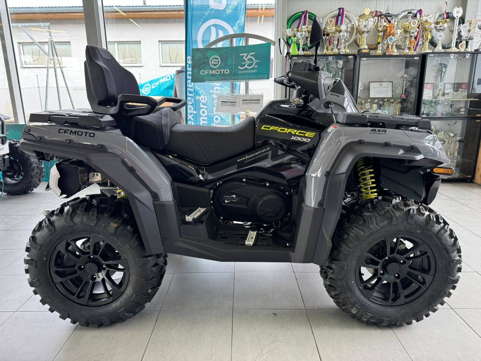 CFMOTO Gladiator X1000 V-Twin EPS